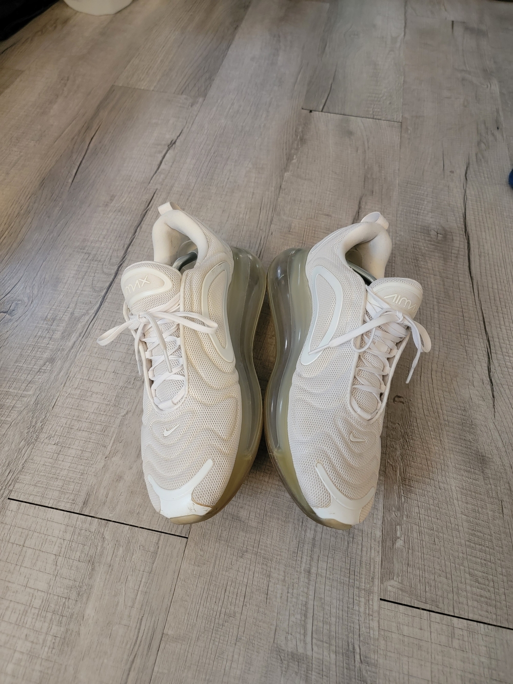 Nike Off-White / Beige Air Max 720 Sneakers